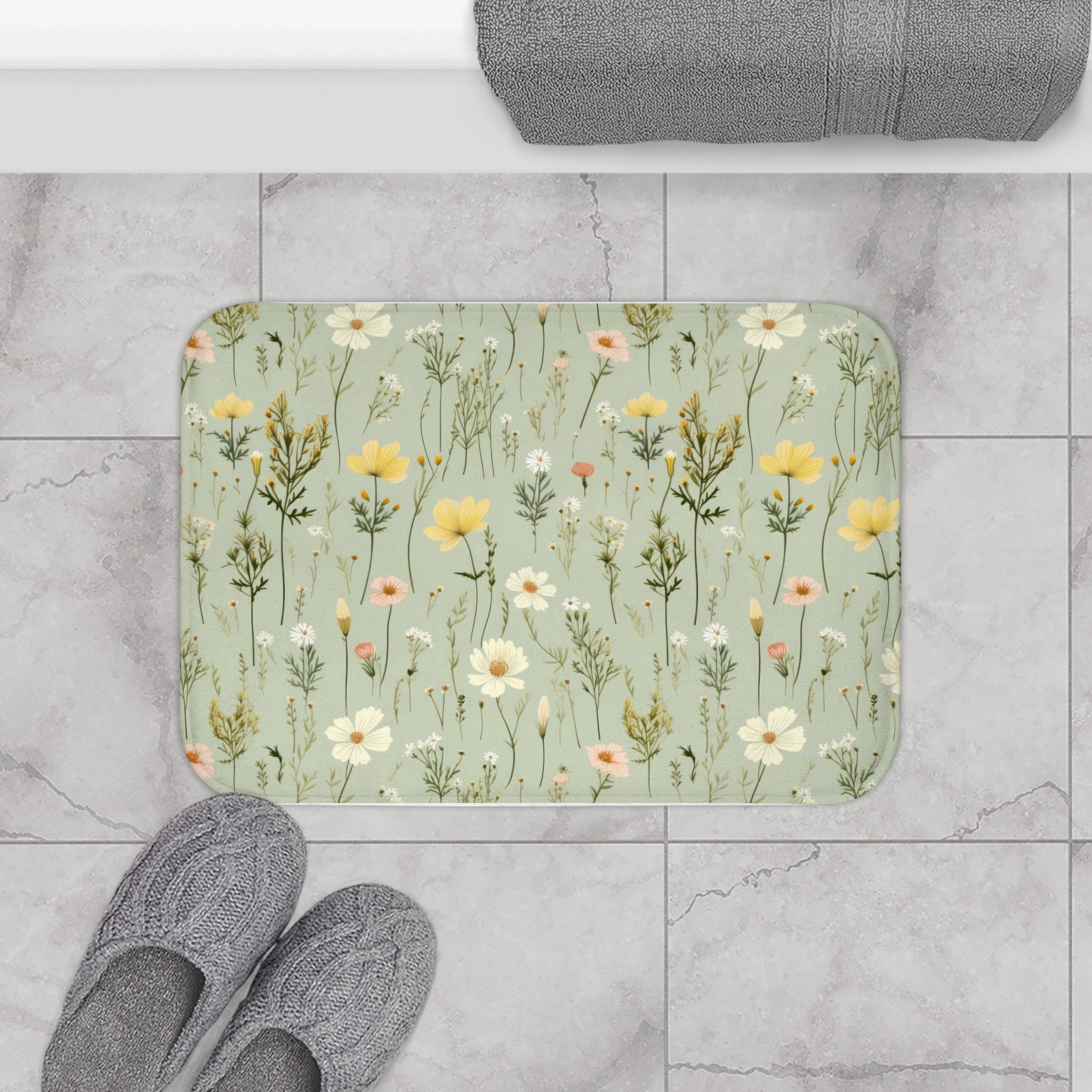 Bath mat, bath mats, bathroom rug, bathroom decor, bathroom accessories, vintage rug, apartment decor, housewarming, bath mat rug, rug for bathroom, floral bath mat, bath rug, floral bath rug